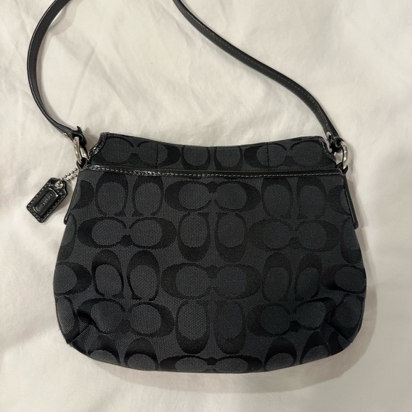 Coach Crossbody - Picture 3 of 4